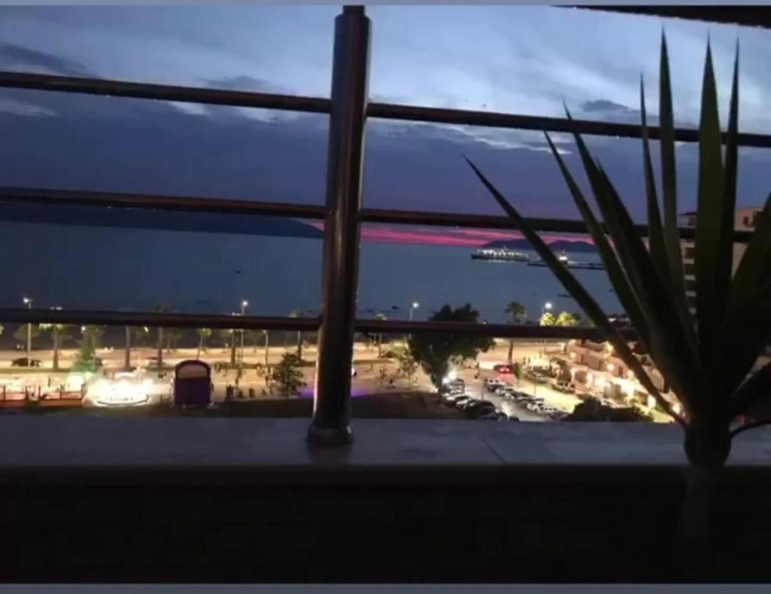 Sea Side Apartment วญอเรอ ภายนอก รูปภาพ